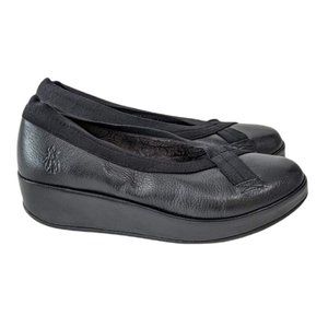 Fly London Bobi Black Leather Wedge Heels with Elasticized Bow Lining Size 6.5